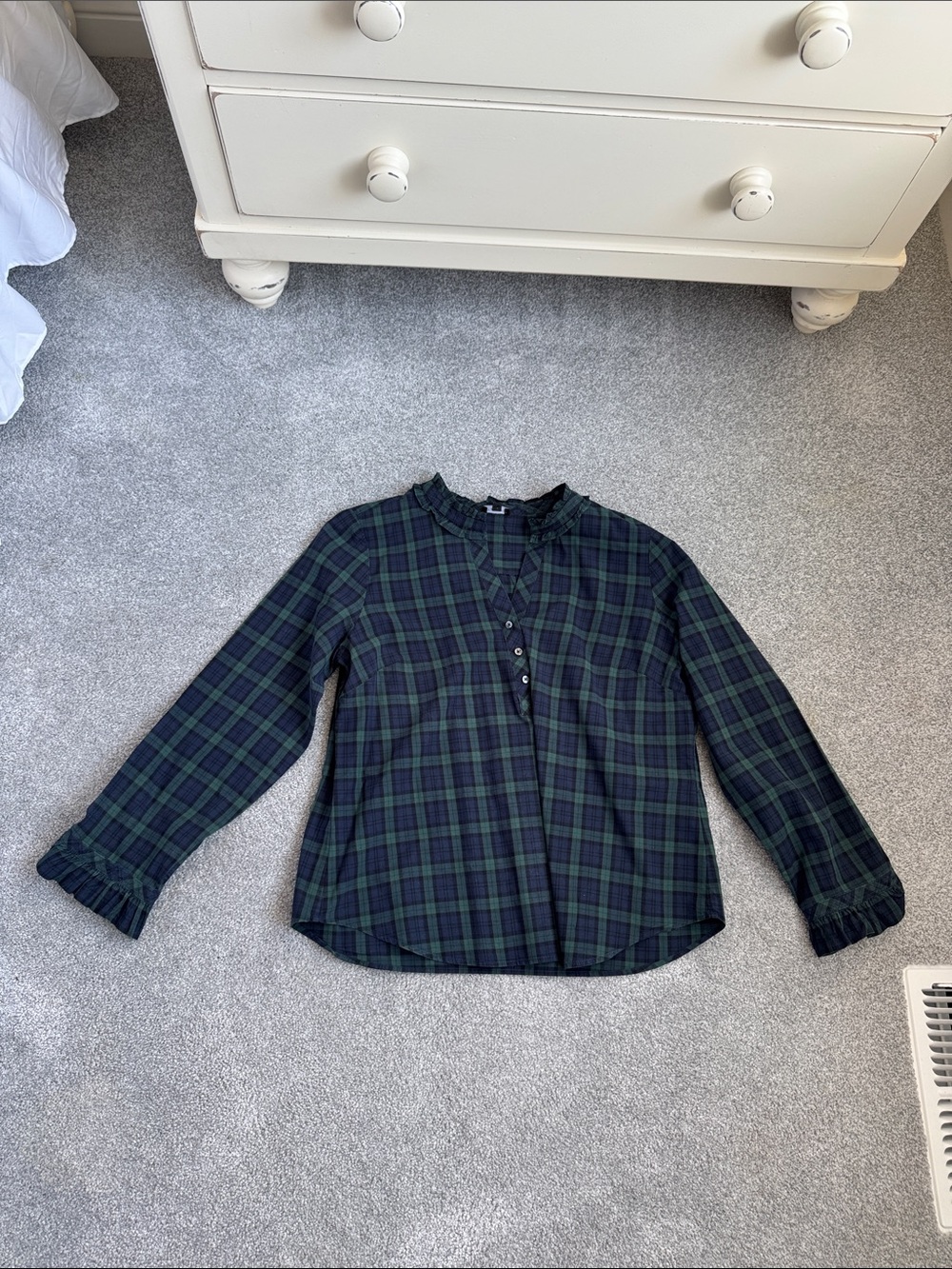 Women’s Navy and Green Plaid Long-Sleeve Top